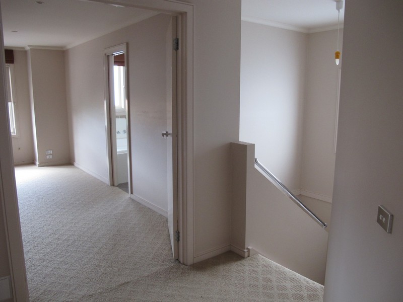 2 Lauricella Place, Caroline Springs VIC 3023