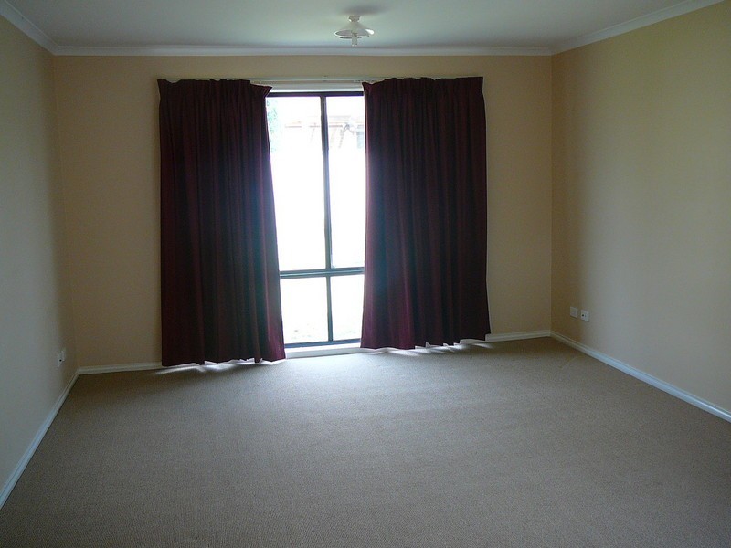 83 Watervale Blvd, Taylors Hill VIC 3037