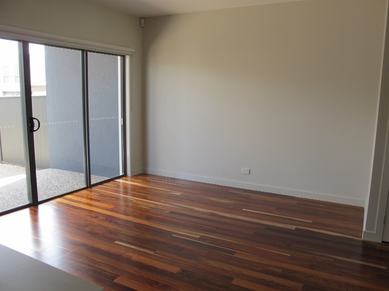 141 The Esplanade, Caroline Springs VIC 3023