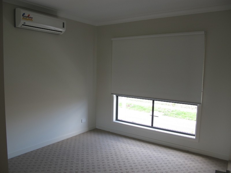 141 The Esplanade, Caroline Springs VIC 3023