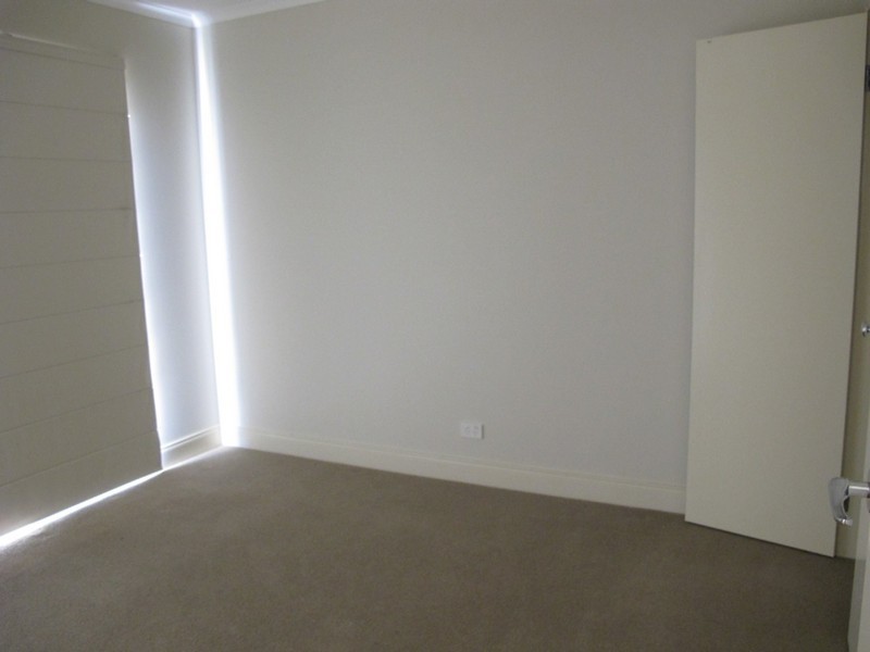 15 Moreton Close, Caroline Springs VIC 3023