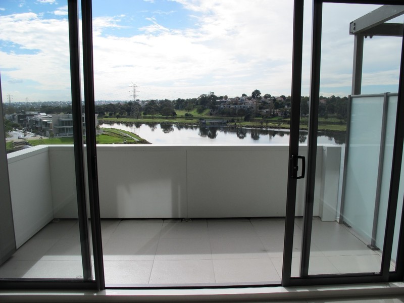 312/55 Cumberland Drive, Maribyrnong VIC 3032