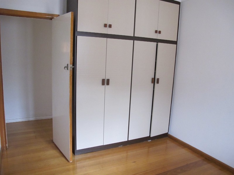 44 Leonard Ave, Glenroy VIC 3046