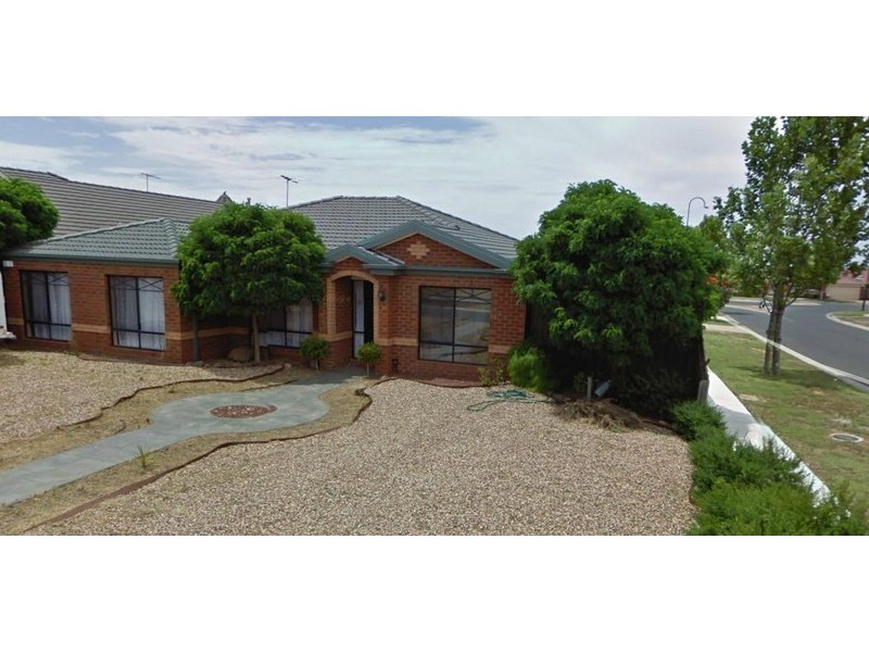 2 Upton Drive, Hillside VIC 3037