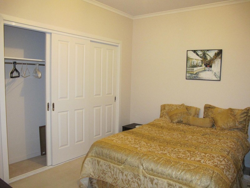 5/1A Thorogood Court, Taylors Lakes VIC 3038
