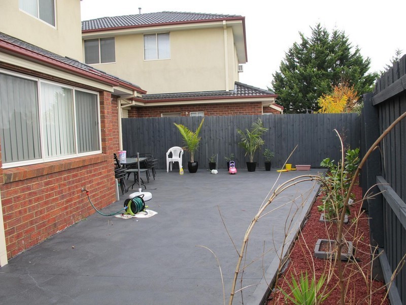 5/1A Thorogood Court, Taylors Lakes VIC 3038