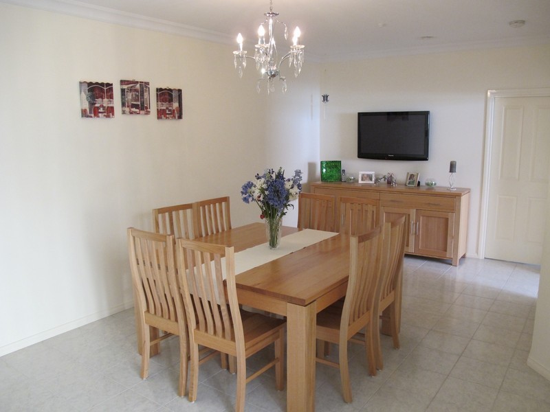 48a Saratoga Crescent, Keilor Downs VIC 3038