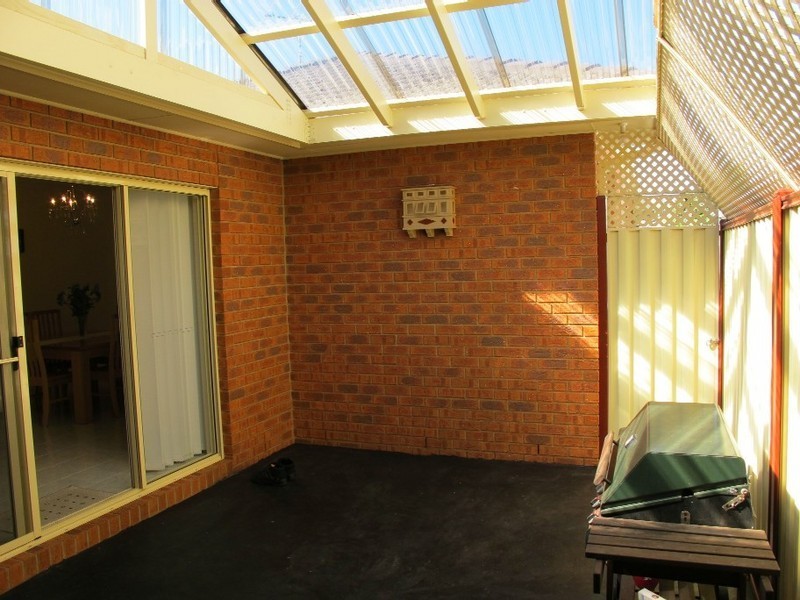 48a Saratoga Crescent, Keilor Downs VIC 3038