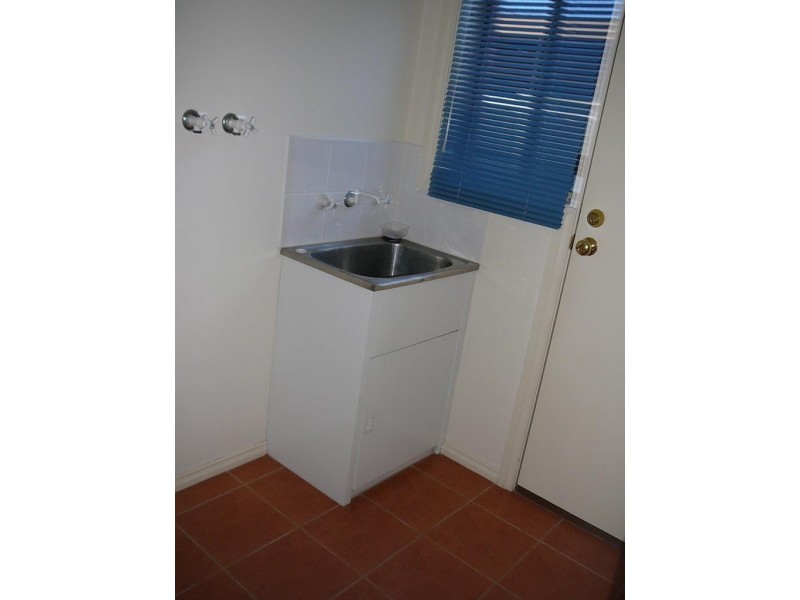 10 Tucker Place, Caroline Springs VIC 3023