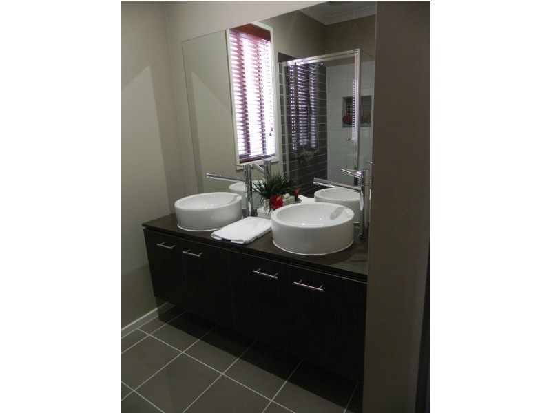 16 Scales Lane, Burnside Heights VIC 3023