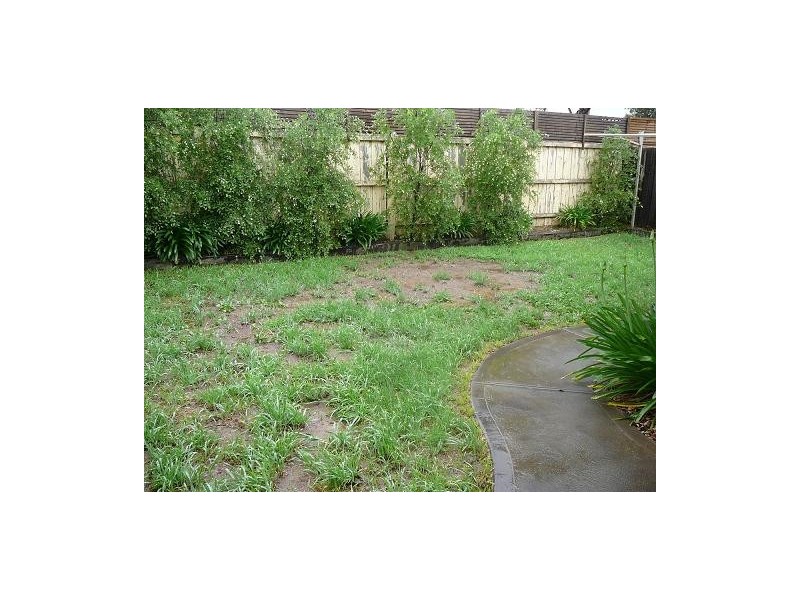 96 Tasman Crescent, Taylors Lakes VIC 3038