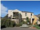3/8 Sherdley Green, Caroline Springs VIC 3023