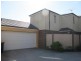 3/8 Sherdley Green, Caroline Springs VIC 3023