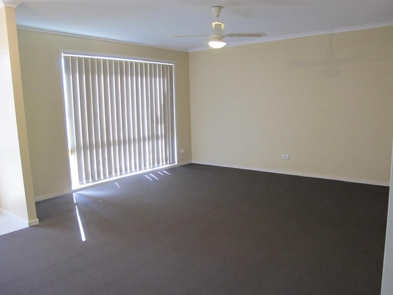 37 Lewis Avenue, Burnside VIC 3023
