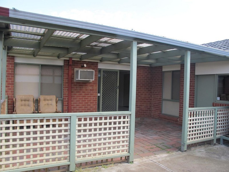 37 Lewis Avenue, Burnside VIC 3023