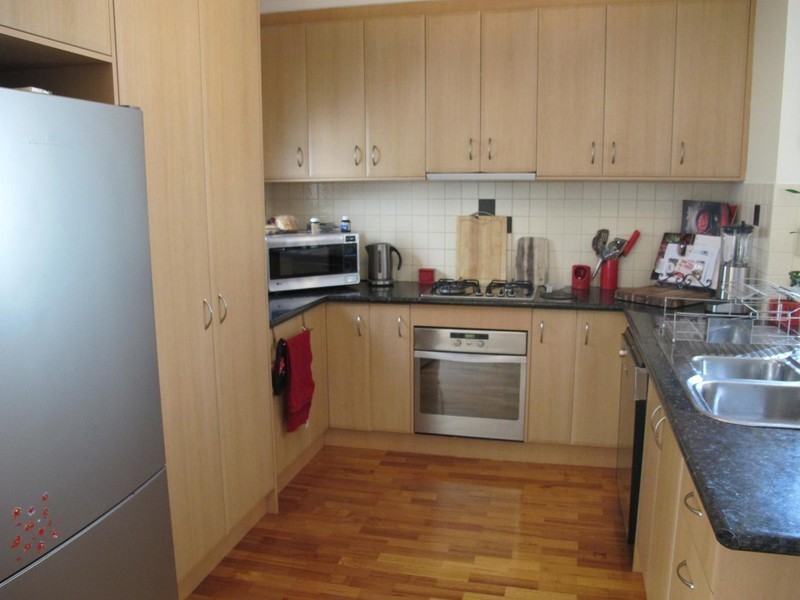 96 Tasman Crescent, Taylors Lakes VIC 3038