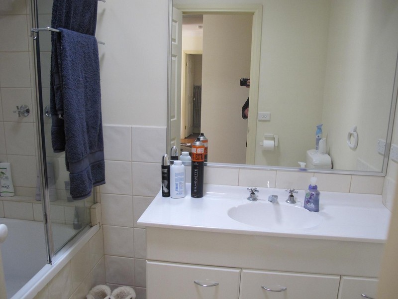 96 Tasman Crescent, Taylors Lakes VIC 3038