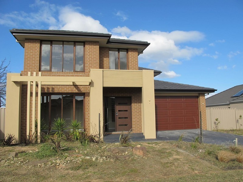 3 Drummond Street, Caroline Springs VIC 3023