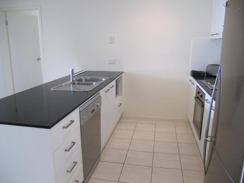 17/21-29 Tricky Avenue, Sydenham VIC 3037