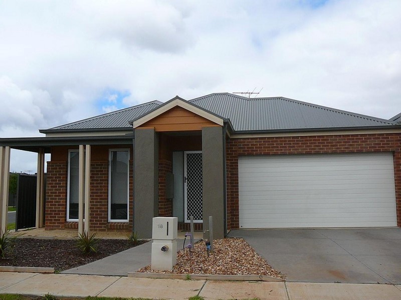 18 Fawkner Road, Wyndham Vale VIC 3024