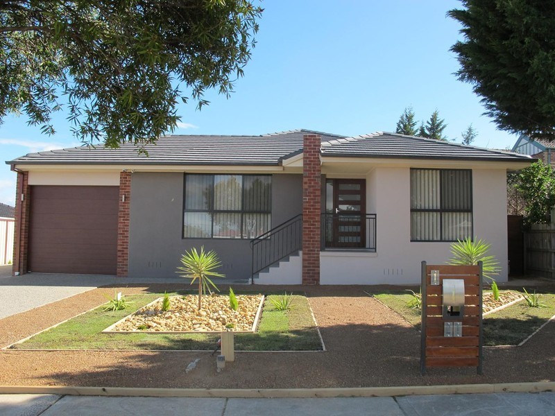 1/21 Breadalbane Court, Sydenham VIC 3037