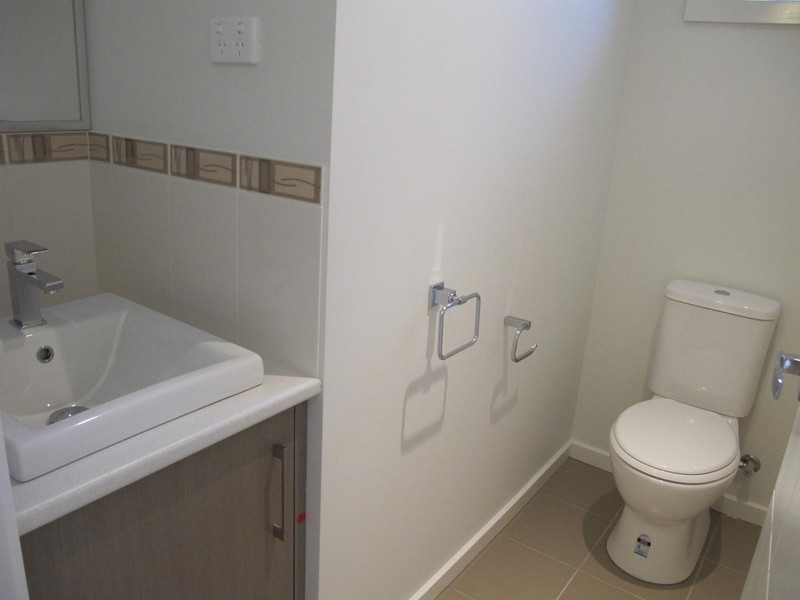 1/21 Breadalbane Court, Sydenham VIC 3037