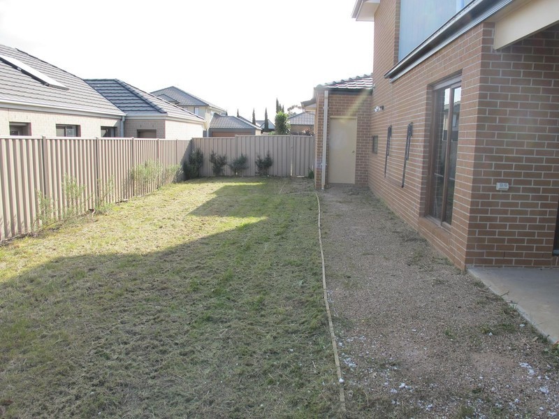 3 Drummond Street, Caroline Springs VIC 3023