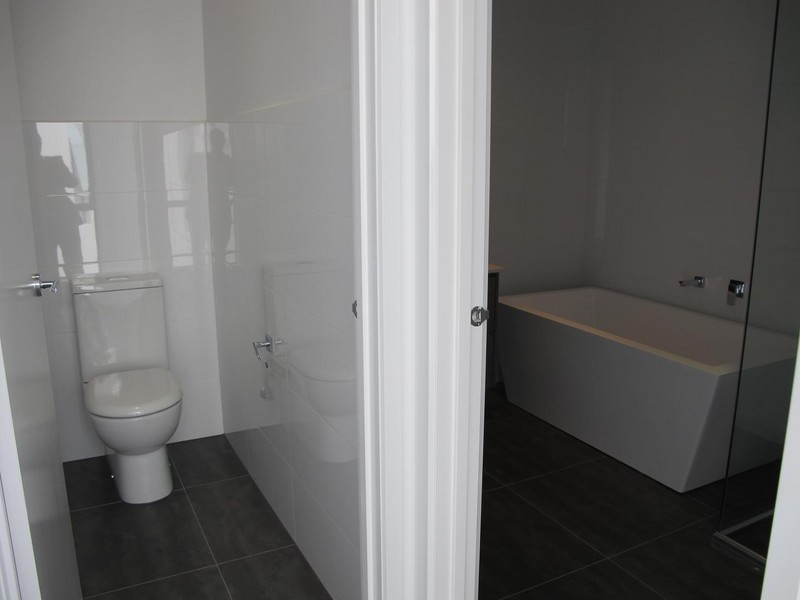 147 The Esplanade, Caroline Springs VIC 3023