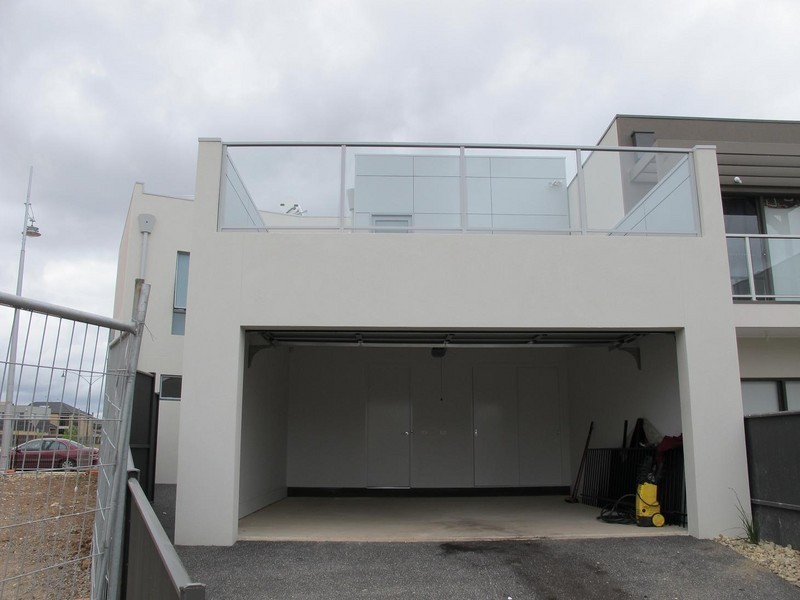 147 The Esplanade, Caroline Springs VIC 3023