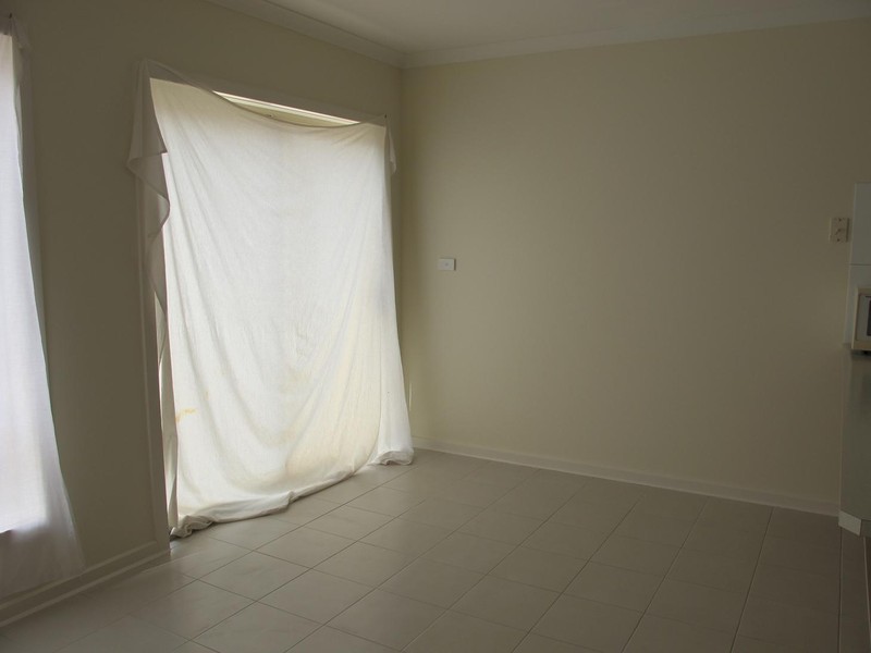 12 Zammit Lane, Hillside VIC 3037