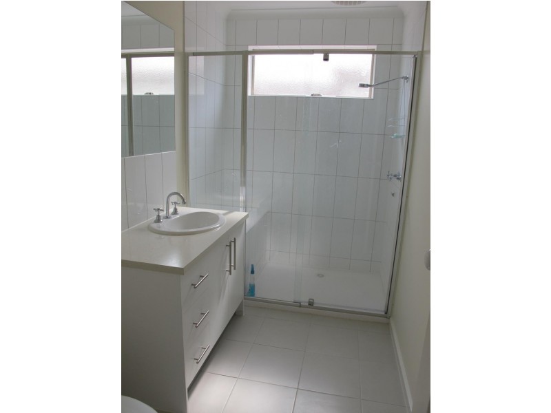 12 Zammit Lane, Hillside VIC 3037