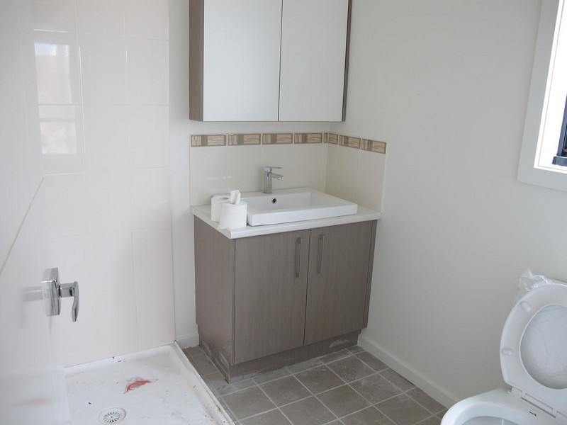 2/21 Breadalbane Court, Sydenham VIC 3037