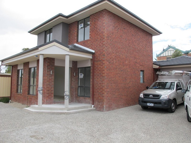 3/21 Breadalbane Court, Sydenham VIC 3037