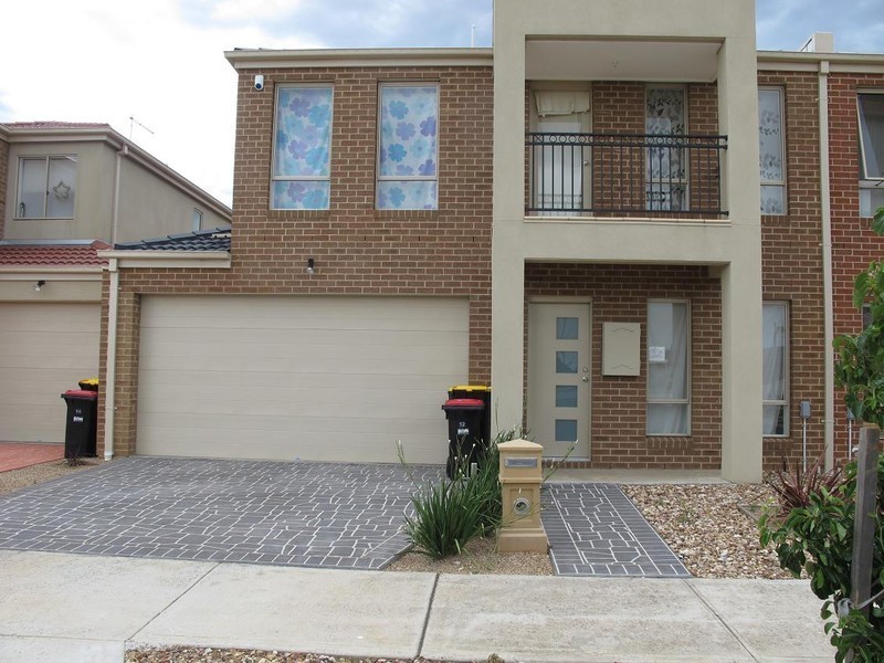 12 Zammit Lane, Hillside VIC 3037