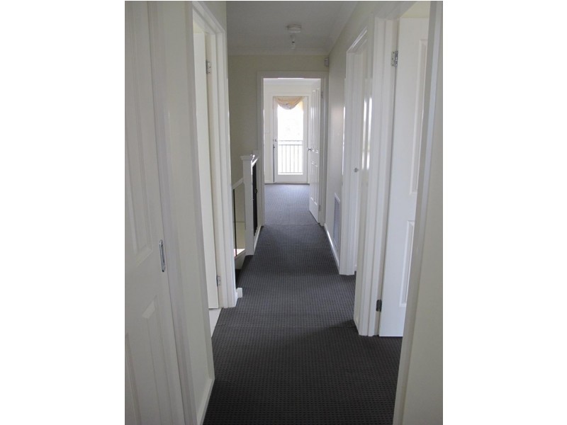 12 Zammit Lane, Hillside VIC 3037