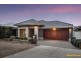 32 BARRINGTON CIRCUIT, Caroline Springs VIC 3023