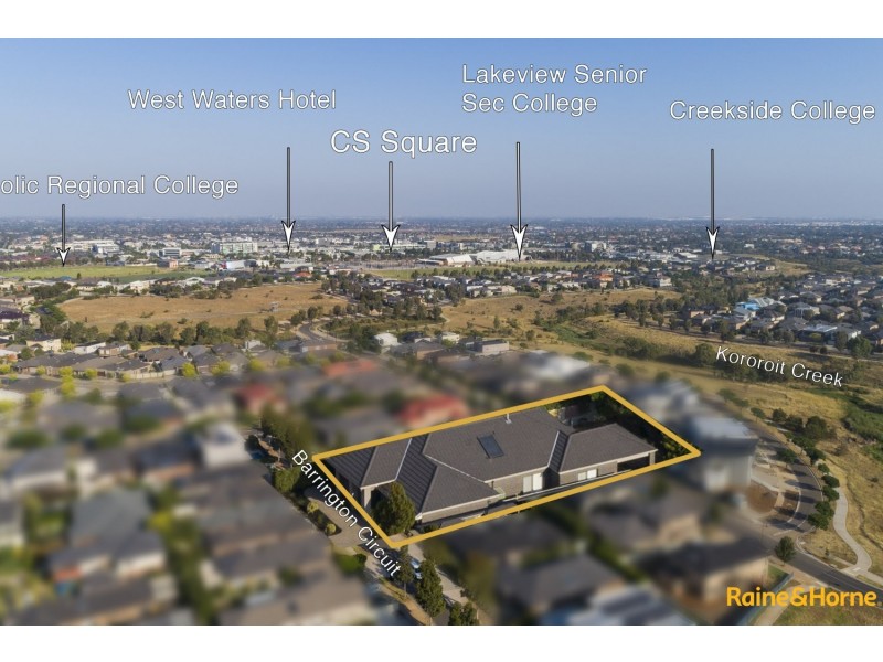 32 BARRINGTON CIRCUIT, Caroline Springs VIC 3023