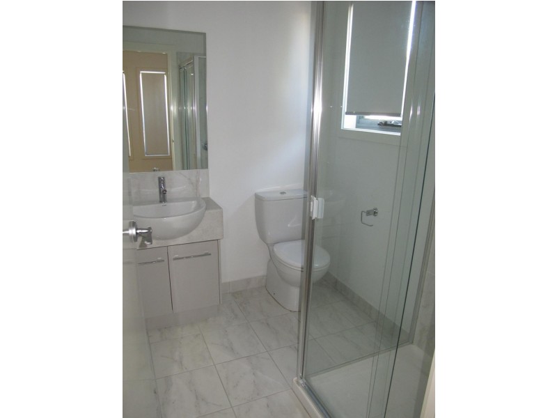 22 Gardenia Way, Caroline Springs VIC 3023