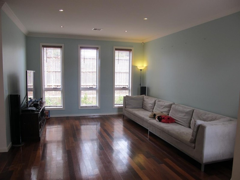 1  Jells Place, Caroline Springs VIC 3023