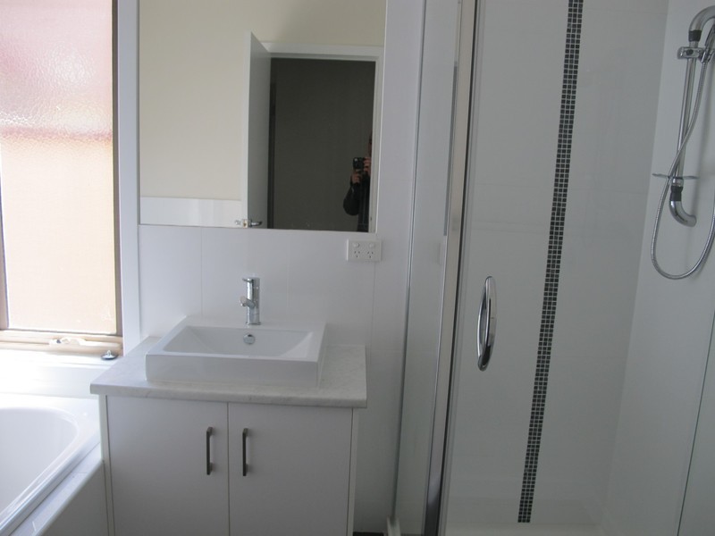 132 Westwood Drive, Burnside VIC 3023