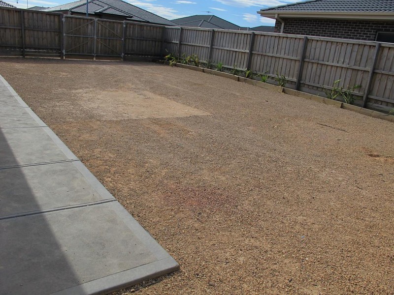 36 Redcliffe Terrace, Taylors Hill VIC 3037