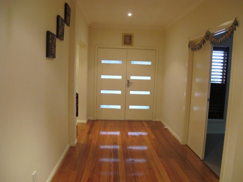 15 Lambertia Loop, Caroline Springs VIC 3023
