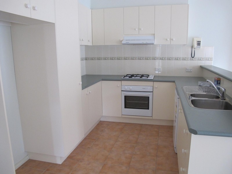 12 Squires Court, Caroline Springs VIC 3023