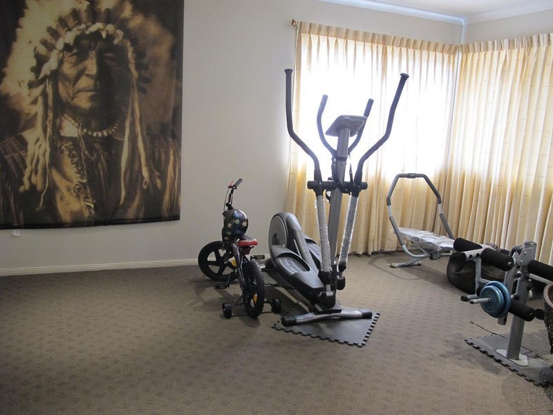 22 Burtt Avenue, Caroline Springs VIC 3023