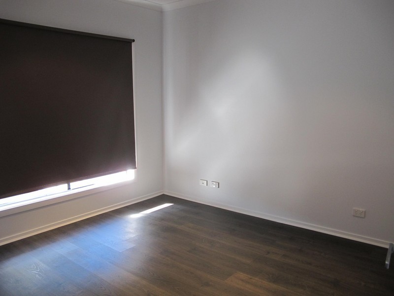 2/6 Catherine Drive, Hillside VIC 3037