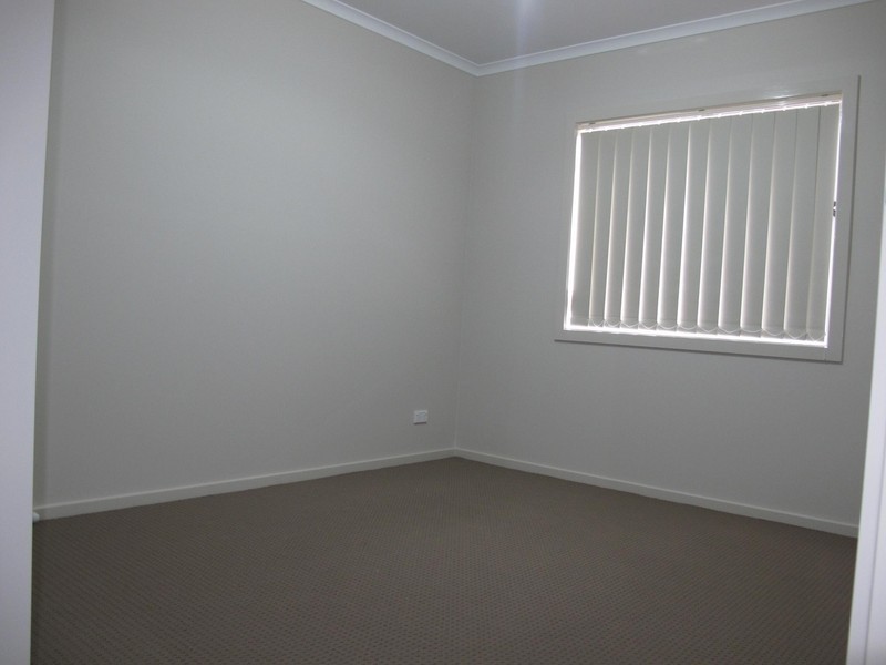 68 Moor Park Drive, Craigieburn VIC 3064