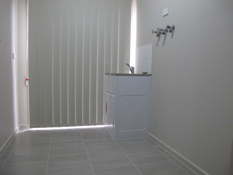 68 Moor Park Drive, Craigieburn VIC 3064