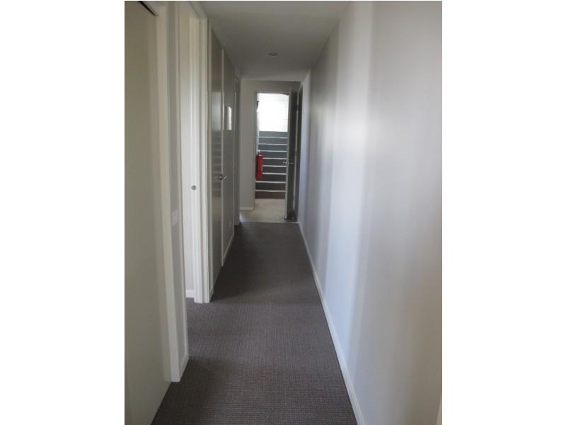 14/11 Monckton Place, Caroline Springs VIC 3023