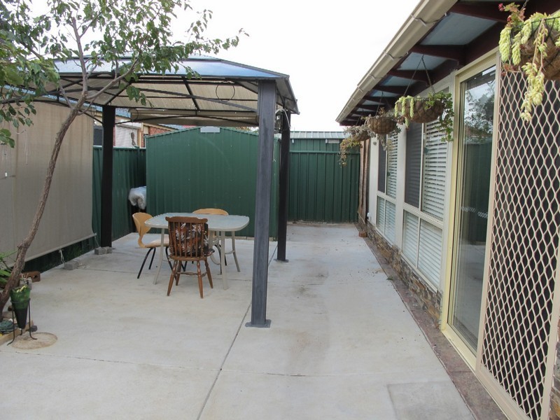 7 Freeman Avenue, Burnside VIC 3023