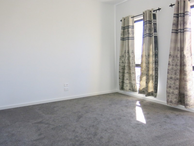 23 Creston Street, Point Cook VIC 3030